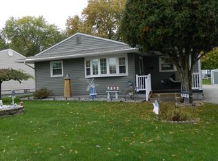 706 Dresden Dr, Hubbard, OH