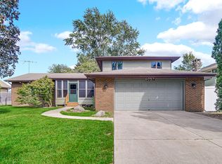 9757 Redbud Rd, Munster, IN 46321