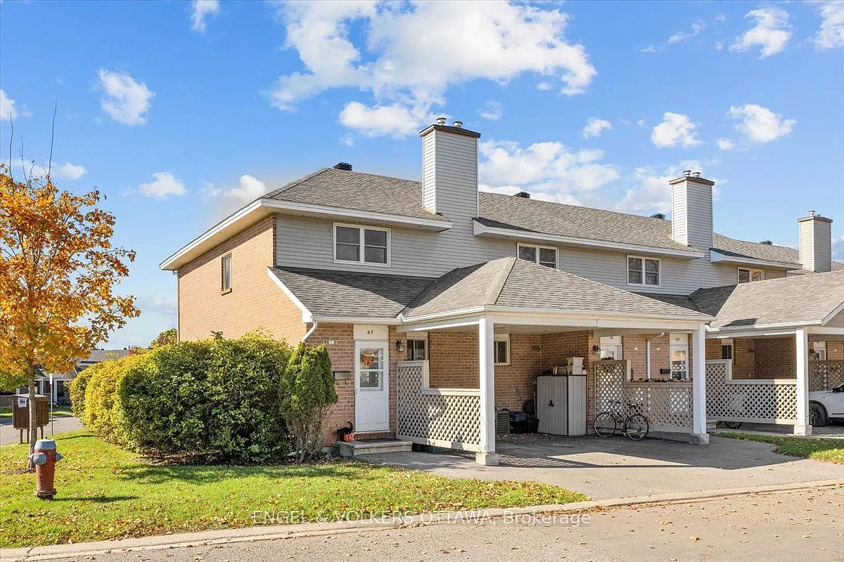 3 bed, $2,400 — Photo 1
