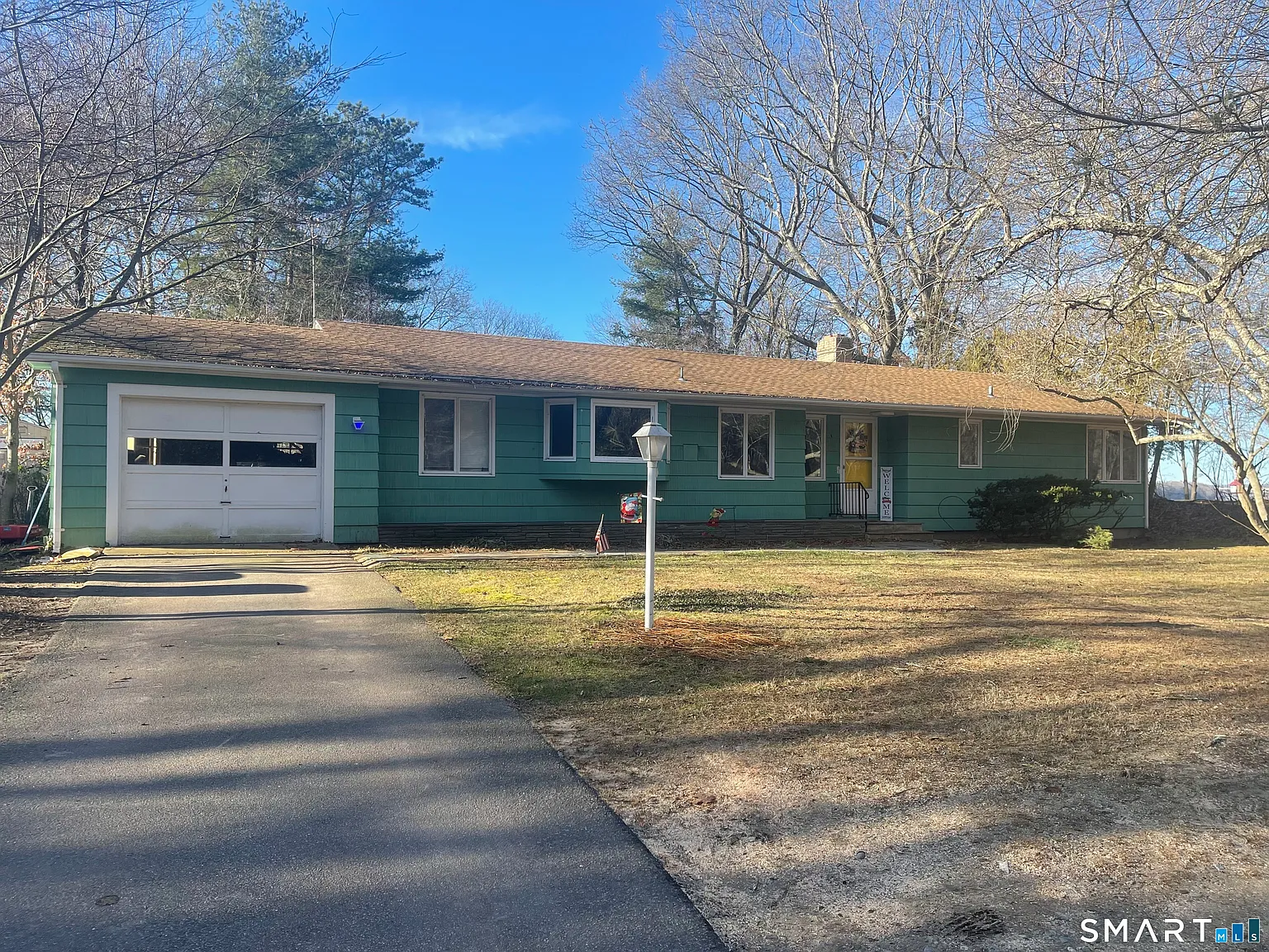 3 bed, 2.0 bath, 1496 sqft, $3,200 — Photo 3