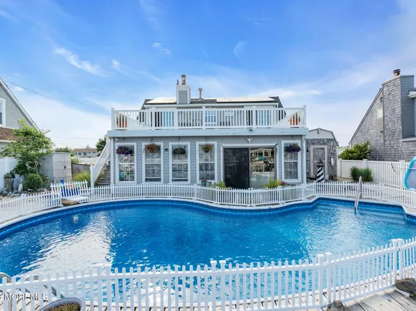 91 S Ronald Avenue S, Bayville, NJ 08721