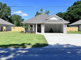 1438 Cat Mar Rd, Niceville, FL 32578