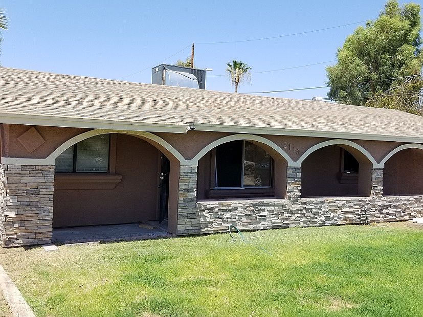 1st image of 2118 W Glenrosa Ave