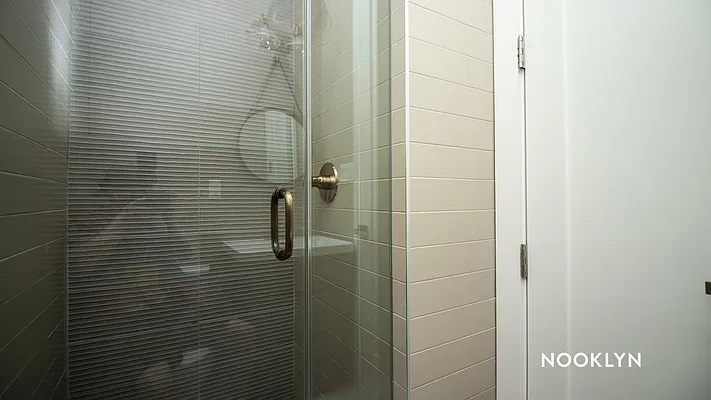 Rented by Nooklyn NYC LLC | media 67