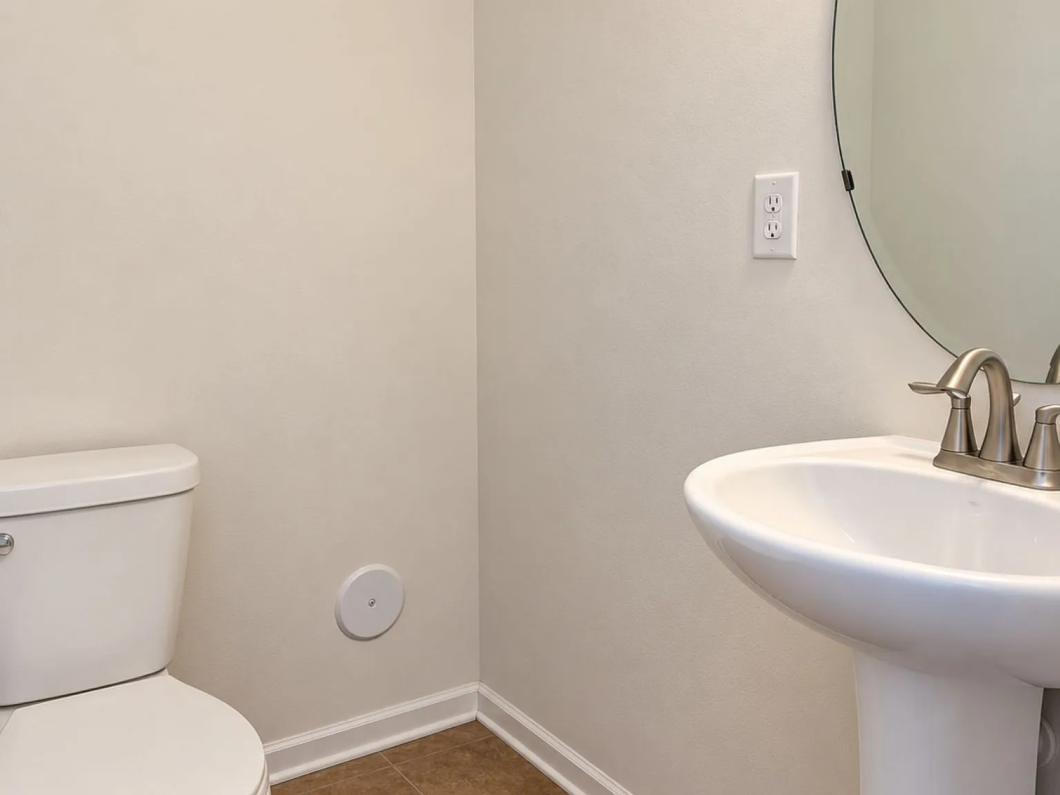 2642 Treeline Drive - 1 — Photo 4