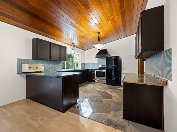 4 bedroom rental in Coquitlam — photo 30