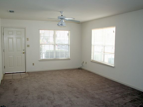 4th image of 2719 W Tharpe St APT 5