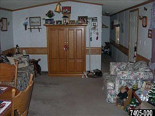 4th image of 11 Hampshire Dr