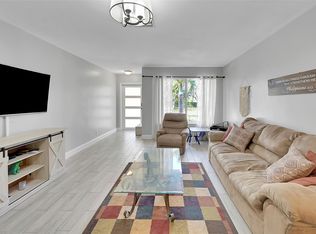 2593 NW 82nd Ter, Coral Springs, FL 33065