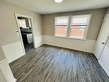 3 bed, 1.0 bath, 1212 sqft, $1,850 — Photo 3
