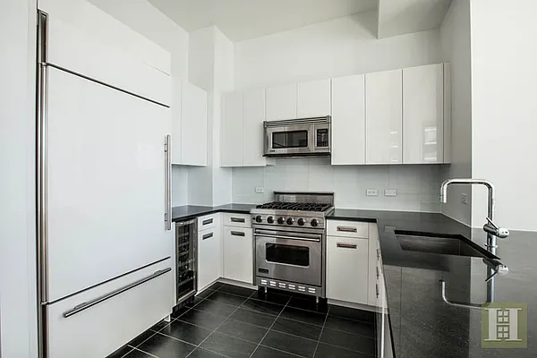 Sold by Halstead Real Estate | media 2