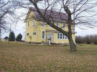 2199 N 2700 East Rd, Strawn, IL 61775