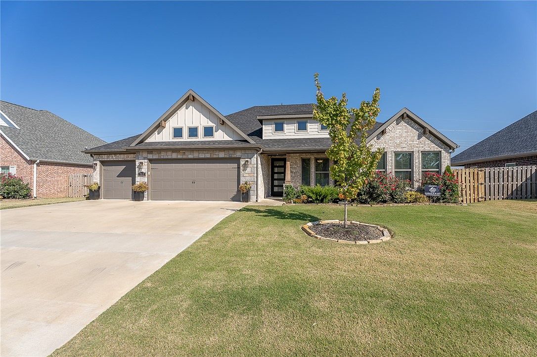 760 Verona Ave, Springdale, AR 72762 | Zillow