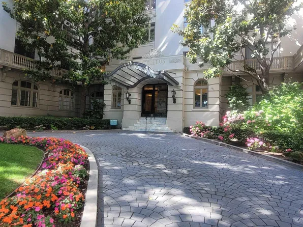 200 Lakeside Dr APT 401, Oakland, CA 94612