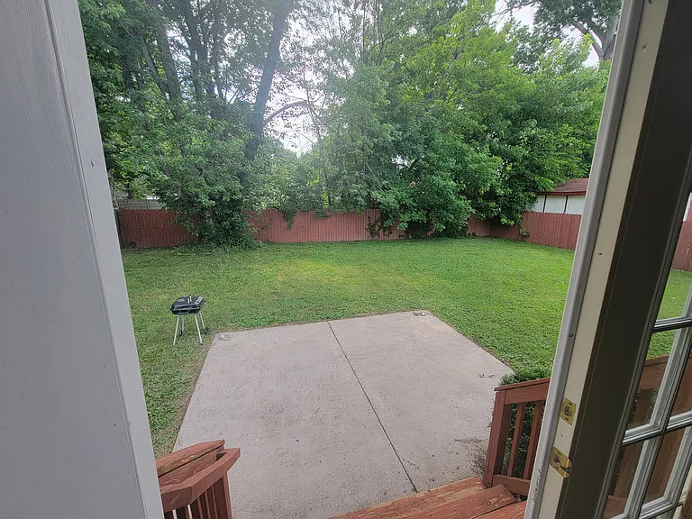 7368 Lucille Ave — Photo 13