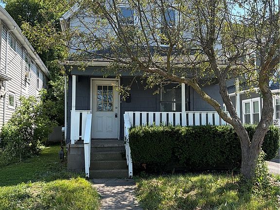 3rd image of 2435 Ontario Ave
