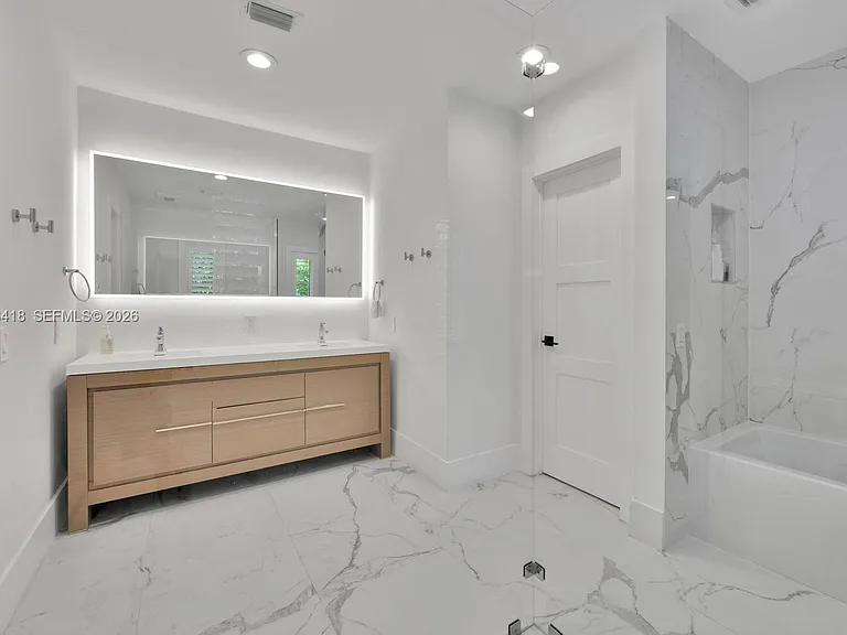 6140 SW 90th St — Photo 26