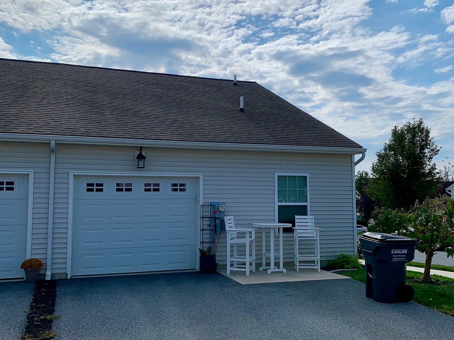 2 bed, 1210 sqft, $1,900 — Photo 3