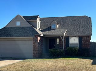 3529 E Aurora St, Broken Arrow, OK 74014