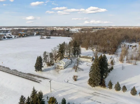 6276 Drake Dr, Maple Plain, MN 55359