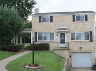 354 Twin Oaks Rd, Pittsburgh, PA 15243