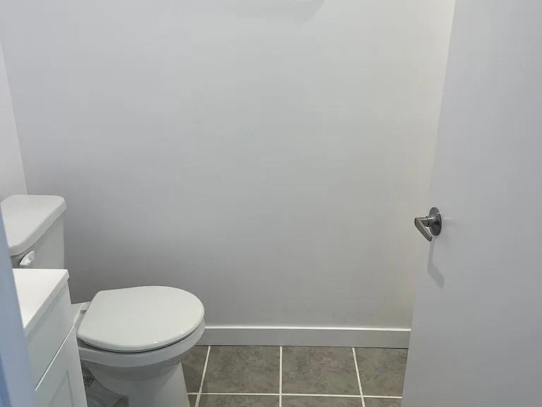 5139 Maplewood Ave #103 — Photo 7