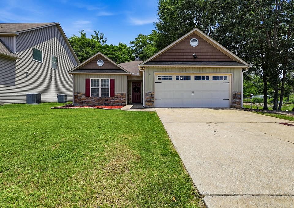 1st image of 2802 Nancy Dr
