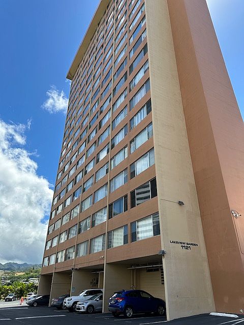 1st image of 1121 Ala Napunani St APT 1102