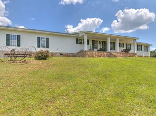 400 Spring Place Rd, White, GA 30184