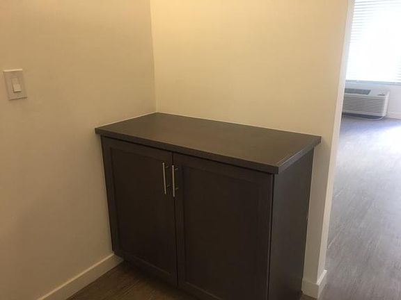 5th image of 4560 Florida St APT 5