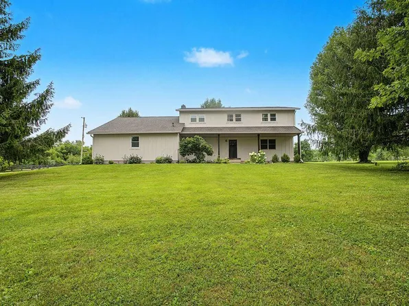 5580 Vanatta Rd, Centerburg, OH 43011
