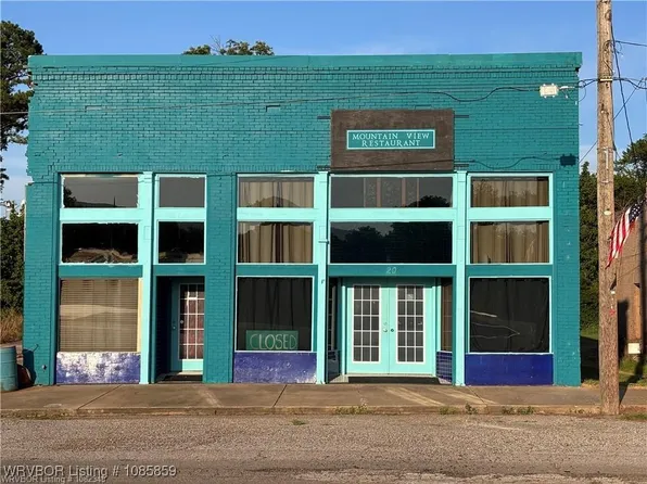 20 S Broadway St, Hartford, AR 72938