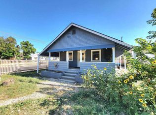 90 E Jefferson St, Huntington, OR 97907