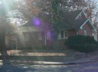 750 Condit St, Wood River, IL 62095