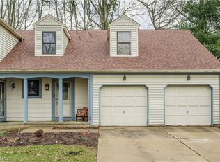8000 Norriton Cir NW, North Canton, OH