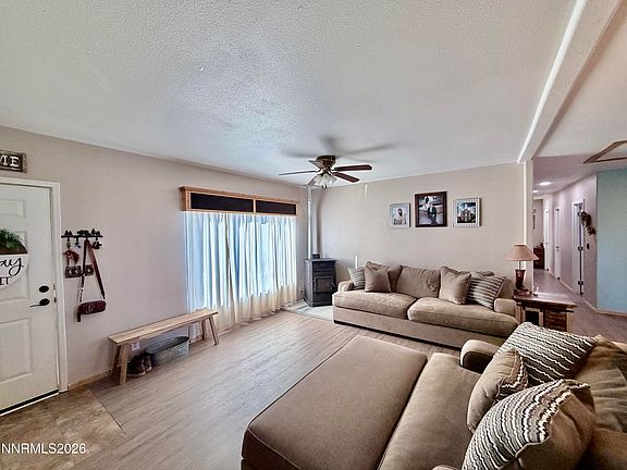 5th image of 7990 Sunset Dr