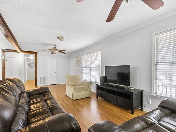 4th image of 4809 Emerald Bay Dr