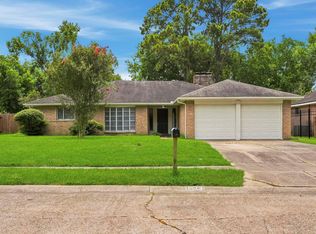 11307 Whittingham Ln, Houston, TX 77099
