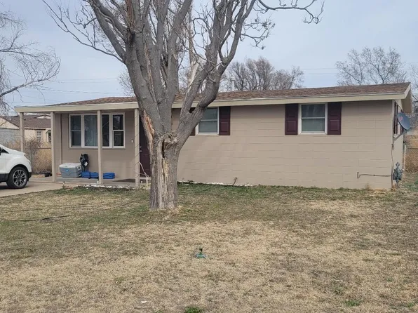 708 Inge Ave, Garden City, KS 67846