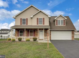 78 Longstreet Dr, Carlisle, PA 17013