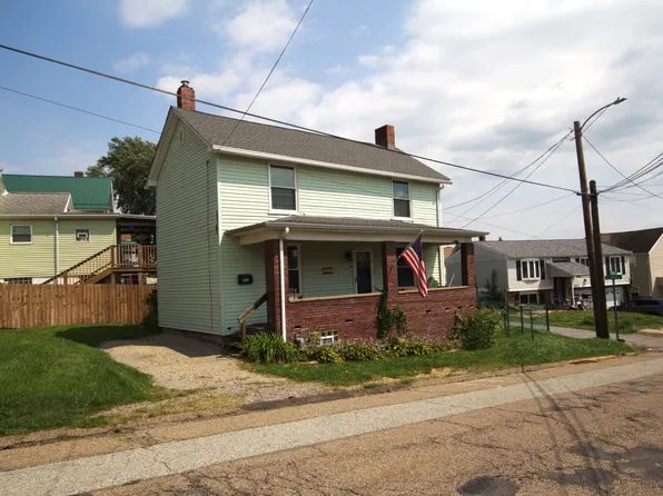 812 Prospect St, Brackenridge, PA 15014