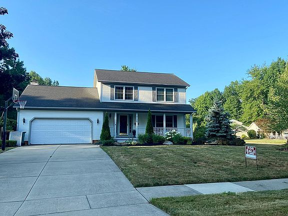 3rd image of 8126 Yorkshire Dr