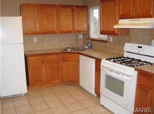 1616 Ville Gloria Ln, Hazelwood, MO 63042