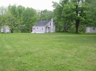 227 Decatur Dr, Butler, PA 16002