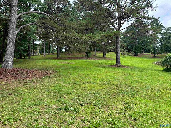 2nd image of 64 Lakeview Dr