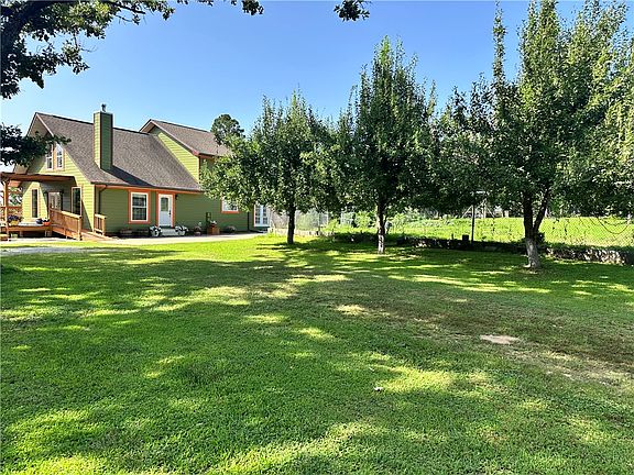 2nd image of 469076 E 595th Rd