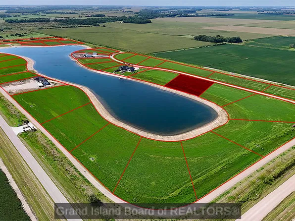 25 Bald Eagle Dr, Chapman, NE 68827