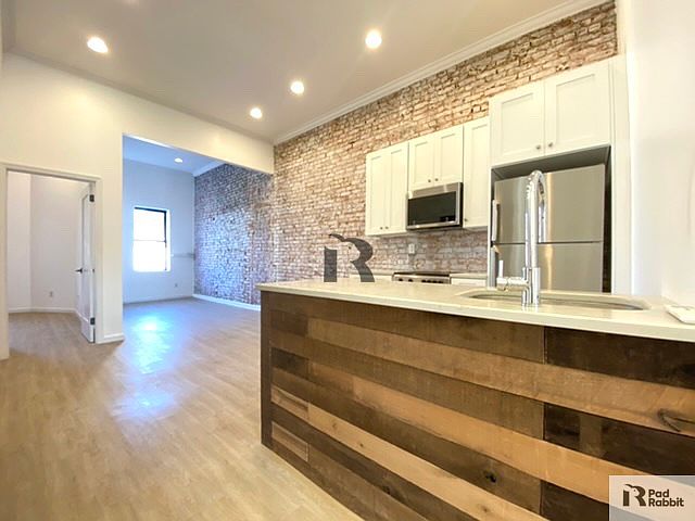 1st image of 560 Rogers Ave #3A