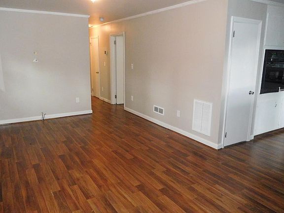 2nd image of 212 W Maine Ave