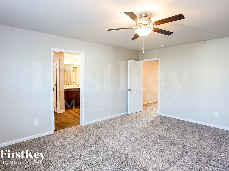 10724 Rivergate Dr NW — Photo 11